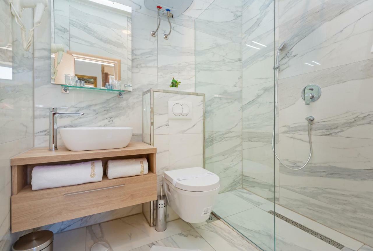 Guest house Seven Stars 4*