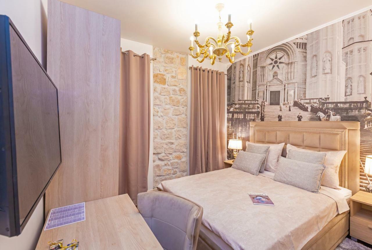 Seven Stars Guest house 4*